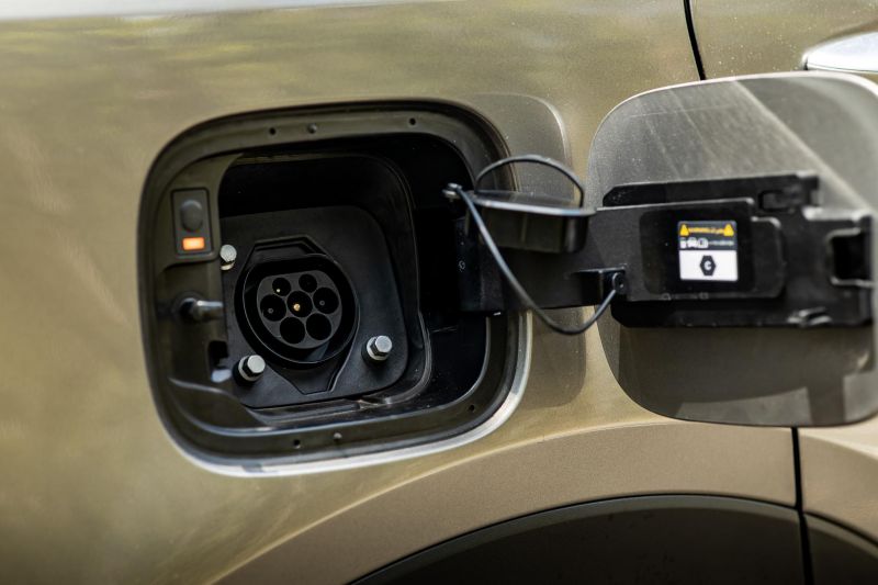 کیا سورنتو GT-Line PHEV